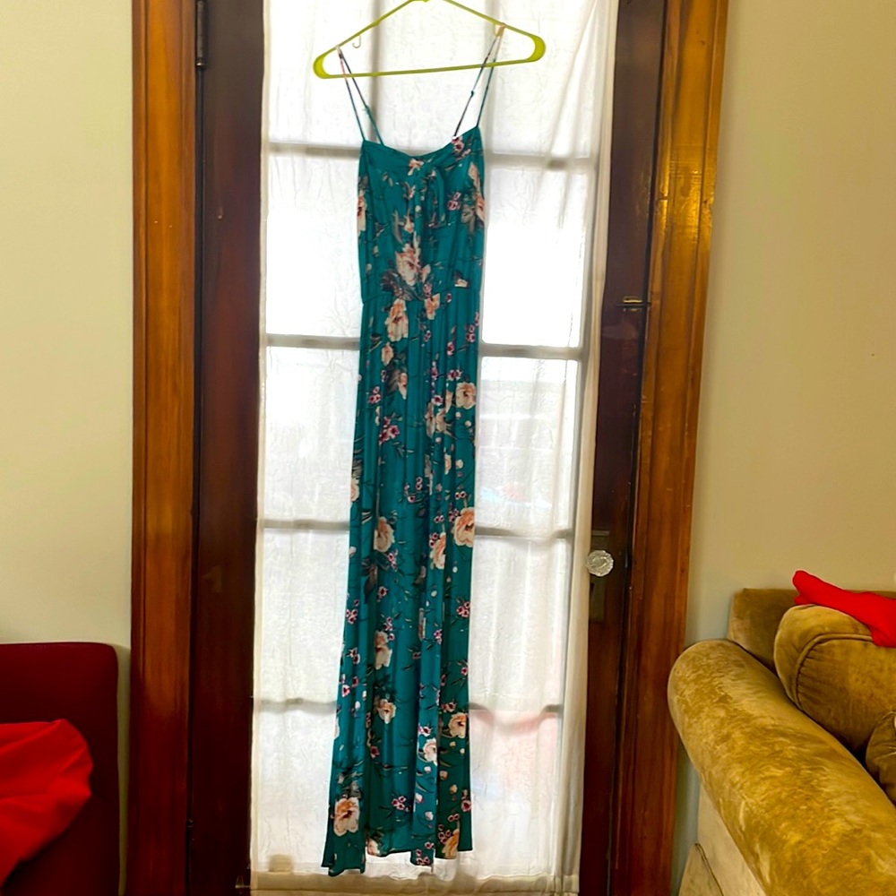 Maxi dress, only worn once